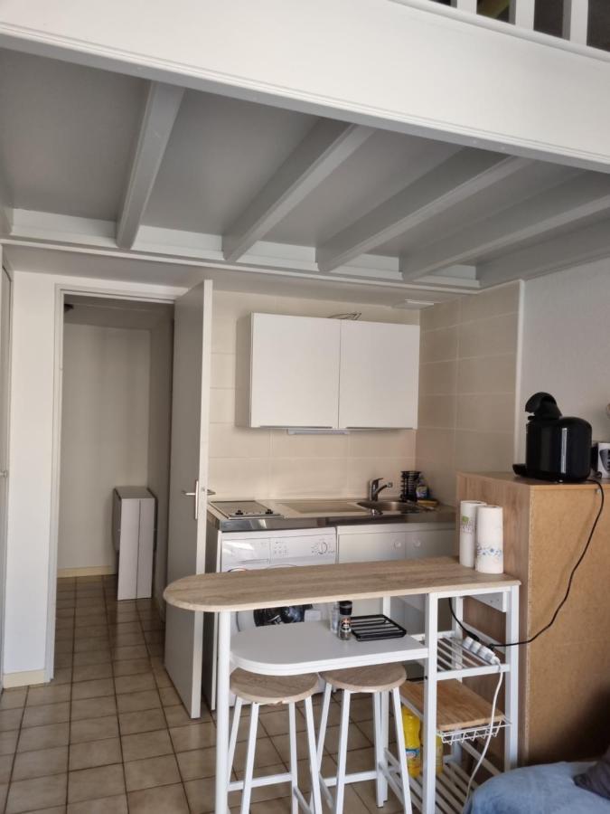 Agreable Petite Maison De Vacances 루케이트 외부 사진